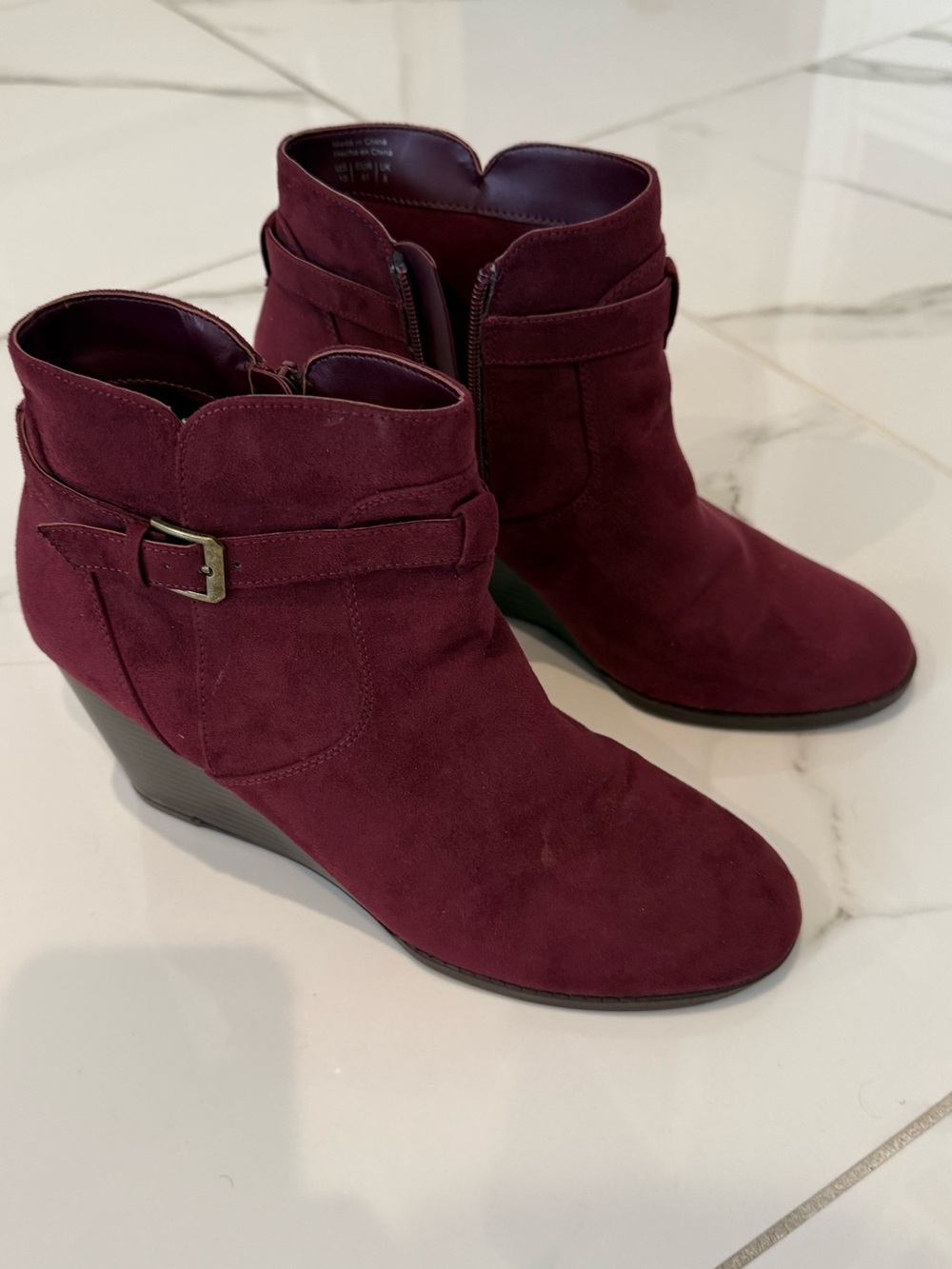 Market & Spruce Serah Suede Booties – Women’s Size 10